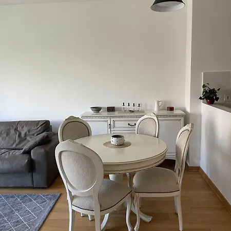 Mir I Harmonija Βελιγράδι