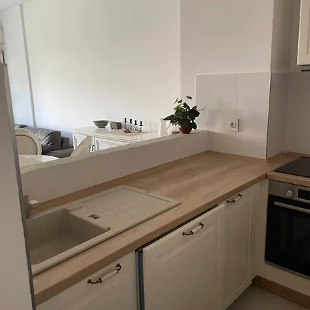 Apartamento Mir I Harmonija *