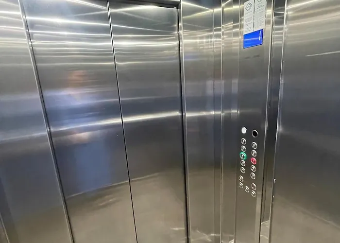 Mir I Harmonija アパート *