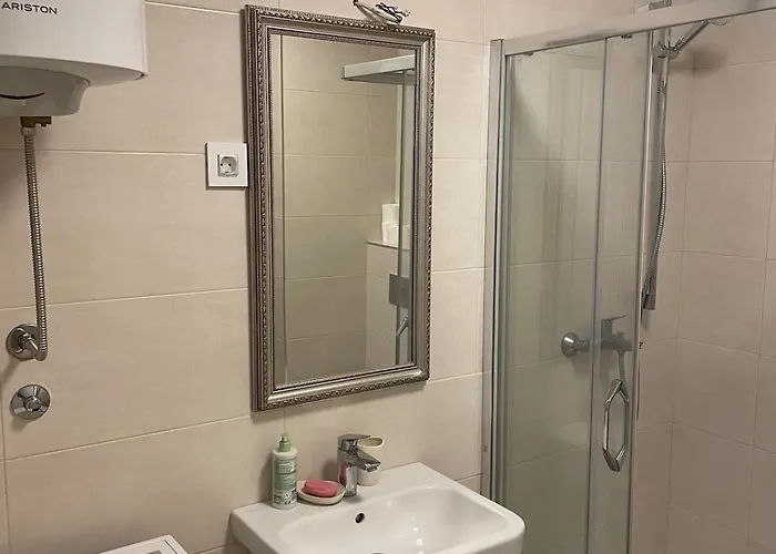 Mir I Harmonija * ベオグラード