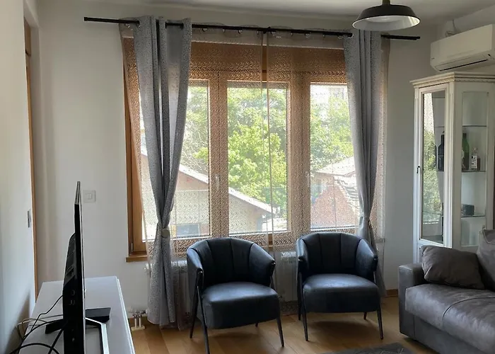 アパート Mir I Harmonija