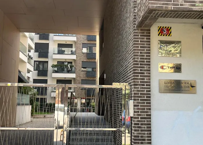 Mir I Harmonija アパート