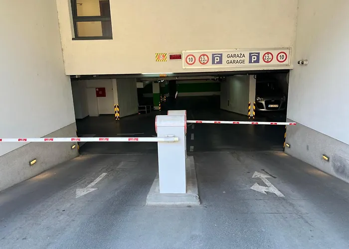 Mir I Harmonija アパート ベオグラード