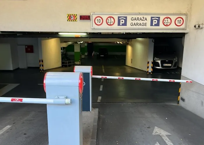 アパート Mir I Harmonija *