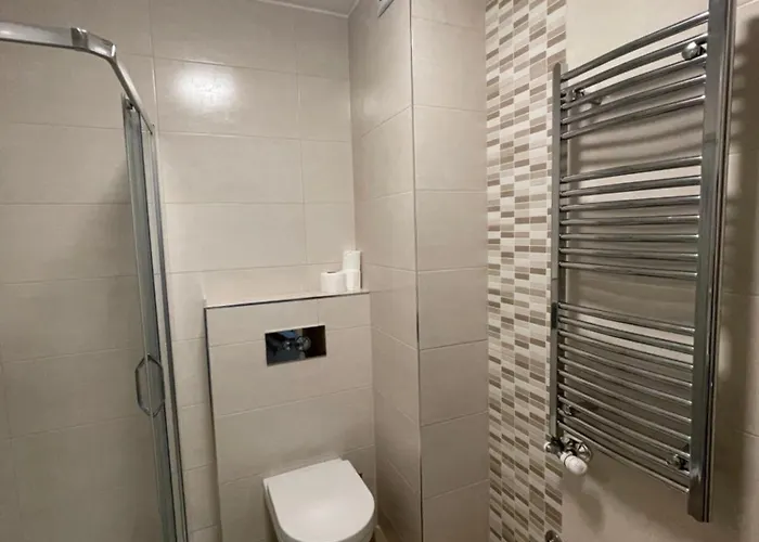 アパート Mir I Harmonija ベオグラード